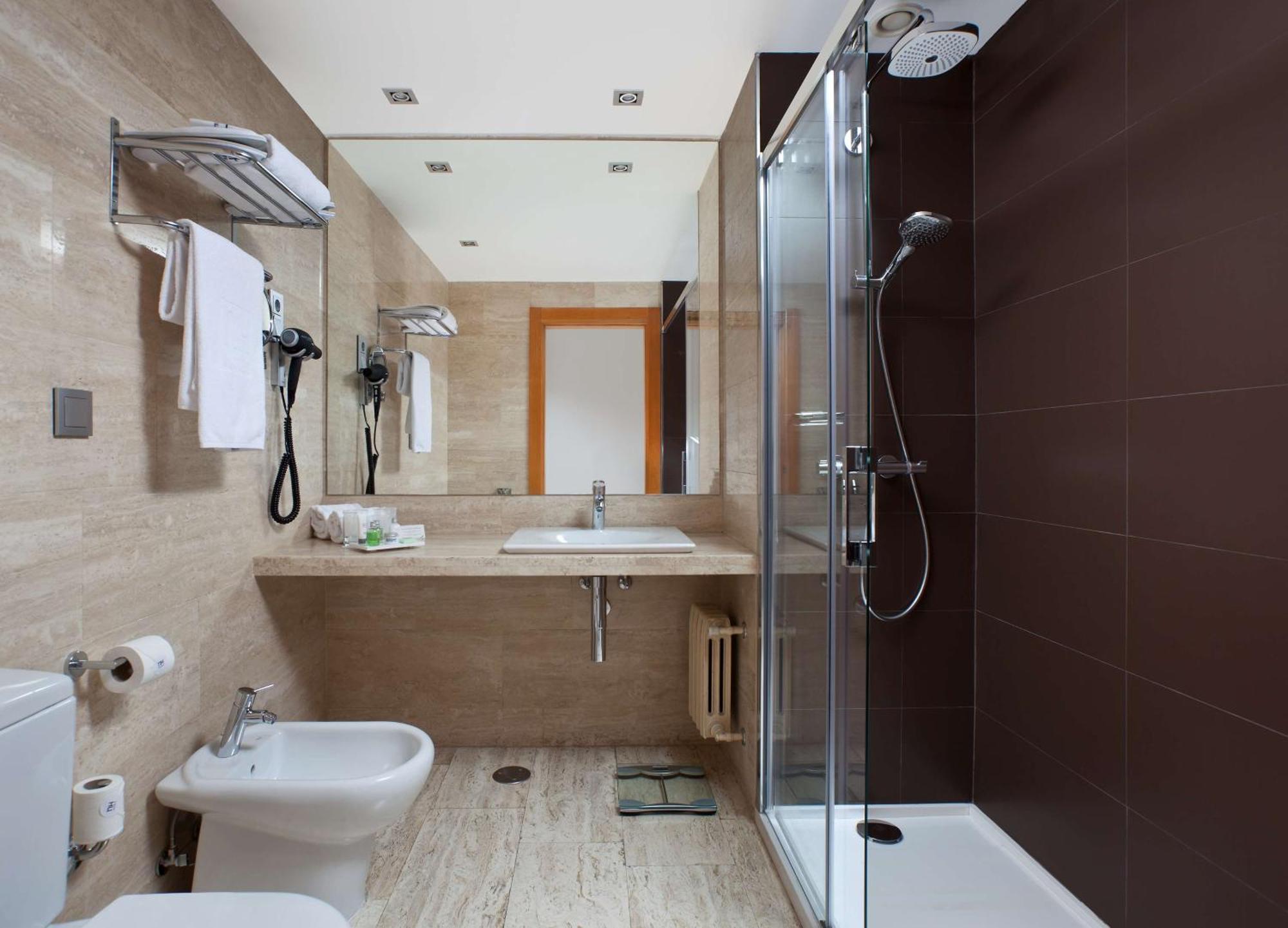 Nh Madrid Ventas Otel Dış mekan fotoğraf