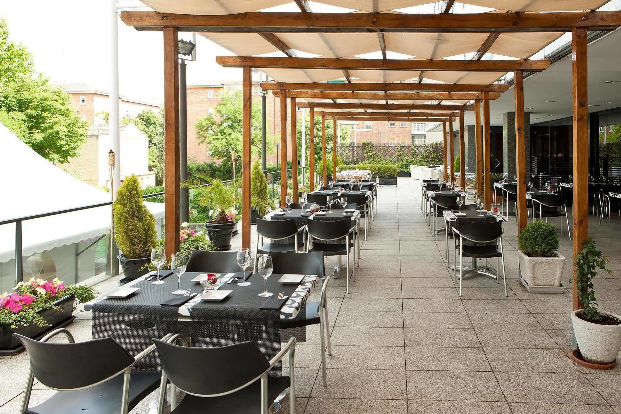 Nh Madrid Ventas Otel Dış mekan fotoğraf